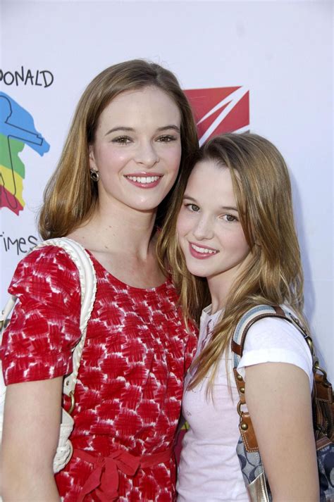 actress panabaker|danielle panabaker twin.